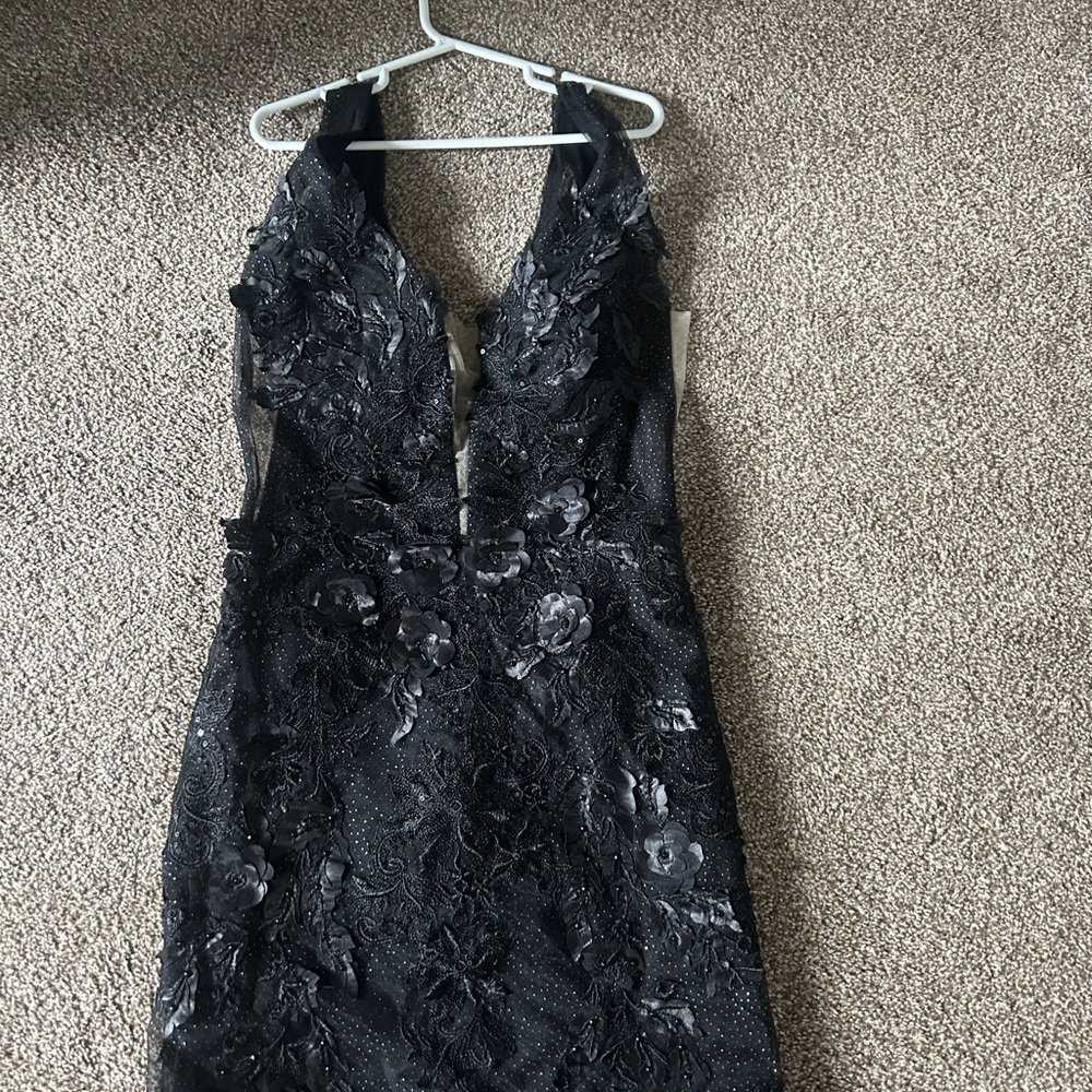 Elegant Black Lace Dress
